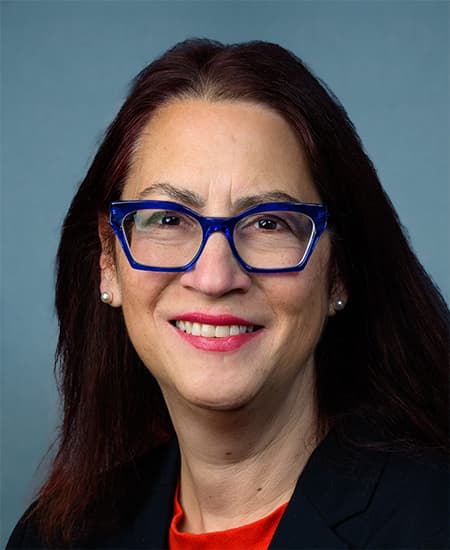 Laura Friedman portrait