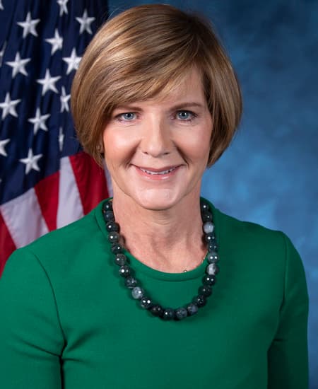 Susie Lee portrait